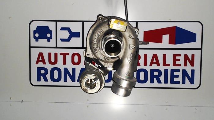 Gebrauchte Turbo Dacia Logan (LS) 1.5 dCi 85 Preis € 50,00 Margenregelung angeboten von Automaterialen Ronald Morien B.V.