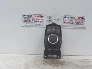 Used Multi-media control unit BMW 1 serie (F20) Price € 60,00 Margin scheme offered by Automaterialen Ronald Morien B.V.