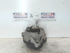 Used Engine mount BMW 1 serie (F20) Price on request offered by Automaterialen Ronald Morien B.V.