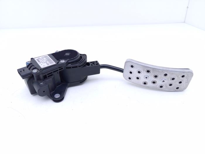 Begagnade Gaspedalsensor Renault Laguna Coupé (DT) 2.0 dCi 16V FAP GT Pris € 35,00 Marginaltabell erbjuds av Automaterialen Ronald Morien B.V.
