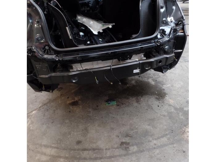 Rear bumper frame from a BMW 1 serie (F21) 116i 1.6 16V 2015