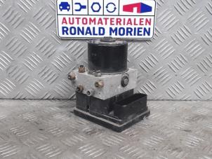 Used ABS pump Opel Zafira (M75) 1.8 16V Ecotec Price € 45,00 Margin scheme offered by Automaterialen Ronald Morien B.V.