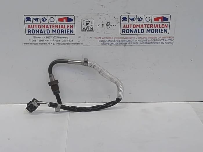Usagé Sensor température d’échappement Mercedes CLA (117.3) 1.8 CLA-200 CDI 16V Prix € 50,00 Règlement à la marge proposé par Automaterialen Ronald Morien B.V.