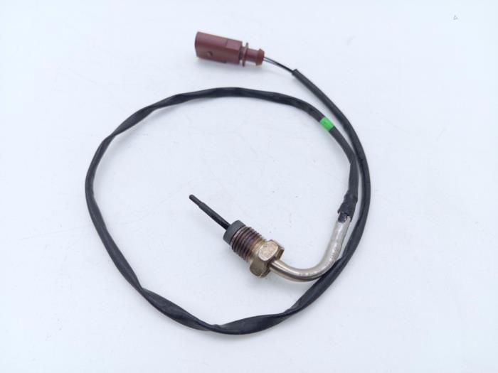 Usagé Sensor température d’échappement Volkswagen Tiguan (5N1/2) 2.0 TDI 16V 4Motion Prix € 34,99 Prix TTC proposé par Automaterialen Ronald Morien B.V.