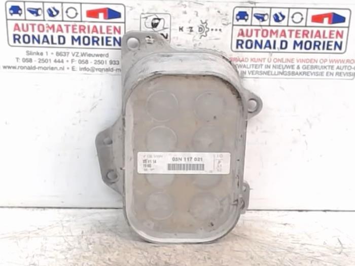 Gebrauchte Ölkühler Volkswagen Golf VII Variant (AUVV) 2.0 TDI 150 16V Preis € 42,35 Mit Mehrwertsteuer angeboten von Automaterialen Ronald Morien B.V.
