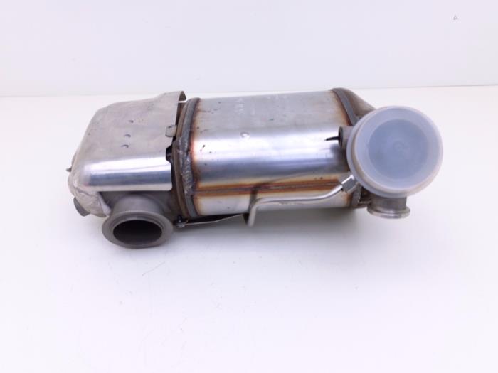 New Particulate filter Volkswagen Scirocco (137/13AD) 2.0 TDI 16V Price € 1.082,95 Inclusive VAT offered by Automaterialen Ronald Morien B.V.