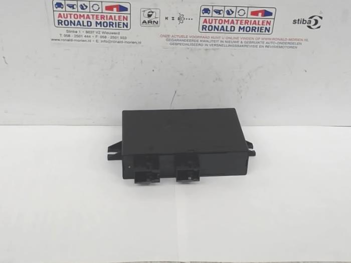 Usados Módulo PDC Austin Mini Open (R52) 1.6 16V Cooper Precio € 80,00 Norma de margen ofrecido por Automaterialen Ronald Morien B.V.