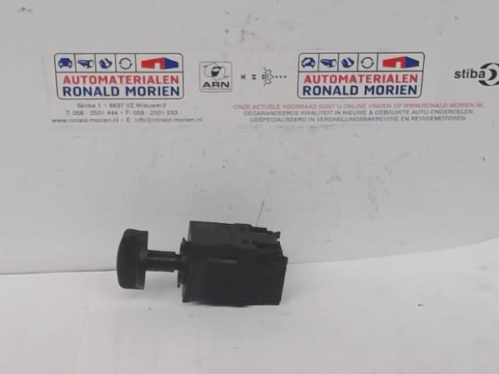Usagé Divers Ford Transit 2.2 TDCi 16V Prix € 20,00 Règlement à la marge proposé par Automaterialen Ronald Morien B.V.