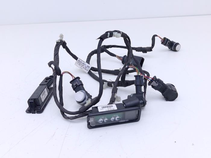 Gebrauchte PDC Sensor Set Volkswagen Passat (362) 2.0 TDI 16V 177 Preis € 125,00 Margenregelung angeboten von Automaterialen Ronald Morien B.V.