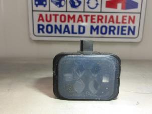 Usados Sensor de lluvia Volkswagen Touran Precio € 15,00 Norma de margen ofrecido por Automaterialen Ronald Morien B.V.