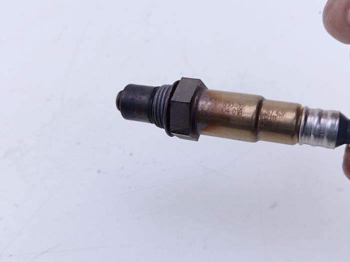 Sonde lambda d'un BMW 1 serie (F20) 116d 2.0 16V 2012