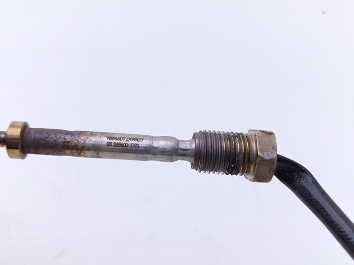 Auspuff Temperatursensor van een BMW 1 serie (F20) 116d 2.0 16V 2012