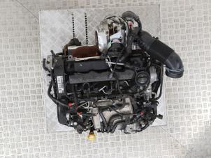 Engine from a Volkswagen Sharan (7N) 2.0 TDI 16V 2015