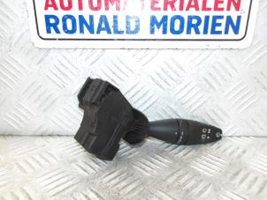 Used Wiper switch Ford Fusion 1.4 16V Price € 10,00 Margin scheme offered by Automaterialen Ronald Morien B.V.
