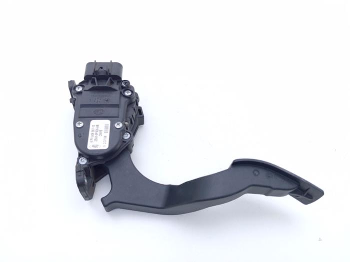 Begagnade Gaspedalsensor Ford Fusion 1.4 16V Pris € 30,00 Marginaltabell erbjuds av Automaterialen Ronald Morien B.V.