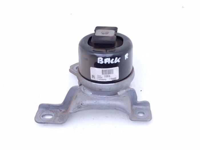 Used Engine mount Volvo XC60 I (DZ) 2.0 D4 16V Price € 29,00 Margin scheme offered by Automaterialen Ronald Morien B.V.