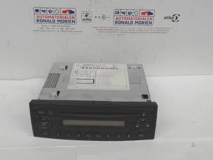 Gebrauchte Radio CD Spieler Iveco Daily Preis € 75,00 Margenregelung angeboten von Automaterialen Ronald Morien B.V.