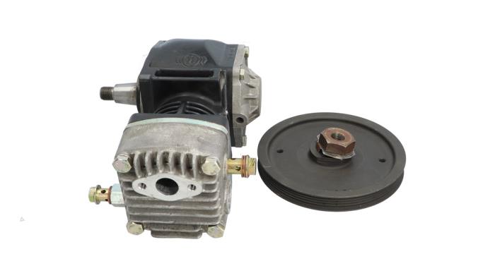 Neue Kompressor Iveco New Daily IV 60C15V Preis € 423,50 Mit Mehrwertsteuer angeboten von Automaterialen Ronald Morien B.V.