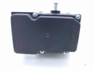 Bloc ABS d'un Fiat Ducato (250) 2.2 D 100 Multijet Euro 4 2012