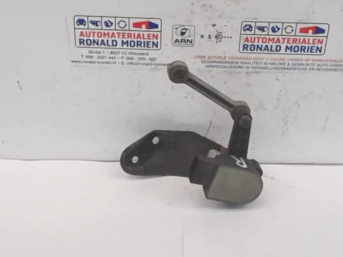 Begagnade Sensor (övriga) Audi A8 (D3) 4.2 TDI V8 32V Quattro Pris € 25,00 Marginaltabell erbjuds av Automaterialen Ronald Morien B.V.