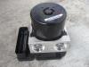 Volvo V40 Cross Country (MZ) 1.6 D2 ABS Pumpe