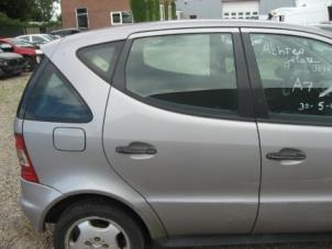 Used Rear door 4-door, right Mercedes A (W168) 1.6 A-160 Price on request offered by Automaterialen Ronald Morien B.V.