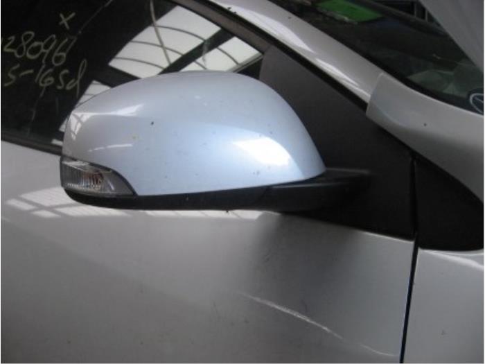 Außenspiegel rechts van een Renault Megane III Coupe (DZ) 1.5 dCi 110 2014