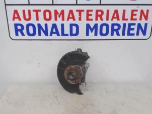 Used Knuckle, front right Volkswagen Passat Price € 29,00 Margin scheme offered by Automaterialen Ronald Morien B.V.