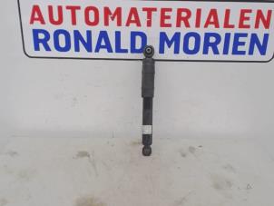 Usagé Amortisseur arrière gauche Opel Meriva Prix € 35,00 Règlement à la marge proposé par Automaterialen Ronald Morien B.V.