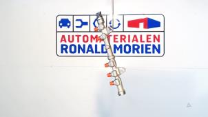 Usados Distribuidor de combustible Opel Combo 1.6 CDTI 16V ecoFlex Precio € 100,00 Norma de margen ofrecido por Automaterialen Ronald Morien B.V.