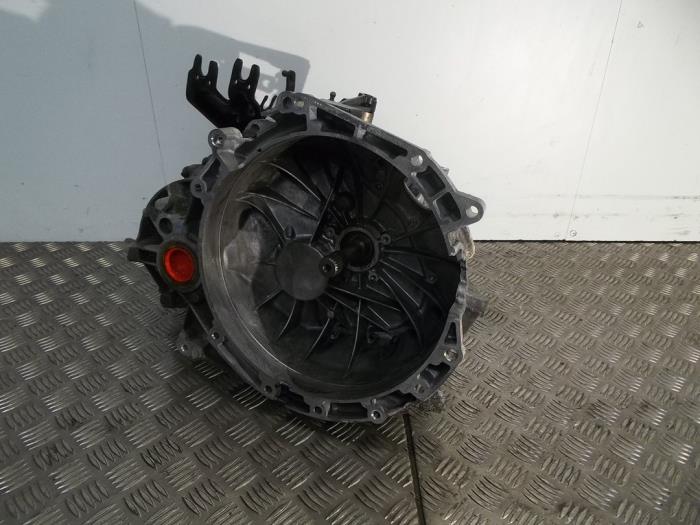 Gebrauchte Getriebe Volvo S40 (MS) 2.0 16V Preis € 750,00 Margenregelung angeboten von Automaterialen Ronald Morien B.V.
