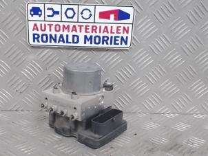 Used ABS pump Opel Meriva Price € 225,00 Margin scheme offered by Automaterialen Ronald Morien B.V.