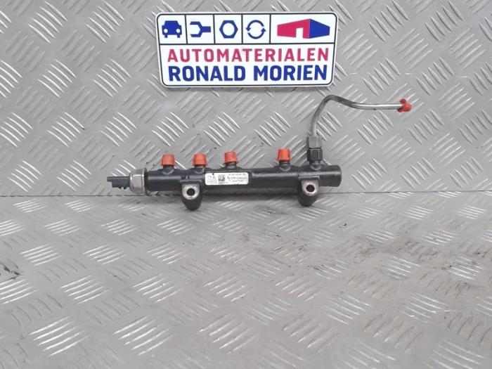 Gebrauchte Einspritzdüse (Einspritzer) Ford Focus Preis € 45,00 Margenregelung angeboten von Automaterialen Ronald Morien B.V.