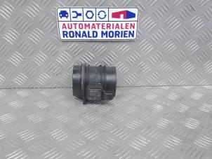 Używane Czujnik masy powietrza Renault Master IV (FV) 2.3 dCi 125 16V FWD Cena € 14,95 Procedura marży oferowane przez Automaterialen Ronald Morien B.V.
