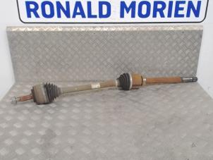 Used Front drive shaft, right Renault Master IV (FV) 2.3 dCi 125 16V FWD Price € 165,00 Margin scheme offered by Automaterialen Ronald Morien B.V.
