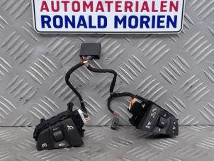 Used Steering wheel mounted radio control Opel Insignia Sports Tourer 2.0 CDTI 16V 160 Ecotec Price € 35,00 Margin scheme offered by Automaterialen Ronald Morien B.V.
