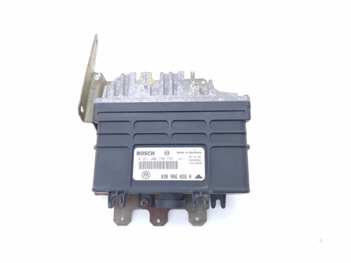 Used Engine management computer Volkswagen Polo II Coupé (86) 1.3 Kat. Price € 45,00 Margin scheme offered by Automaterialen Ronald Morien B.V.
