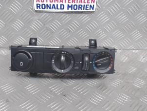 Usados Panel de control de calefacción Mercedes Sprinter 3,5t (906.63) Precio € 40,00 Norma de margen ofrecido por Automaterialen Ronald Morien B.V.