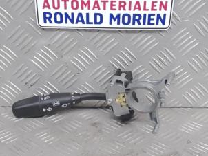 Usados Interruptor de indicador de dirección Mercedes Sprinter 3,5t (906.63) Precio € 33,00 Norma de margen ofrecido por Automaterialen Ronald Morien B.V.
