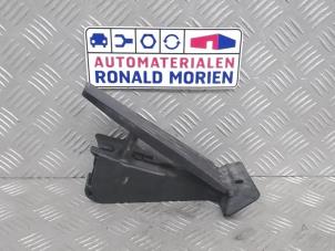 Usagé Capteur de position pédale d'accélérateur BMW 3 serie (F30) 320i 2.0 16V Prix € 19,00 Règlement à la marge proposé par Automaterialen Ronald Morien B.V.
