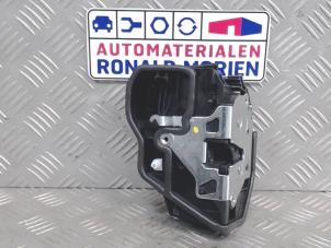 Used Rear door lock mechanism 4-door, left BMW 3 serie (F30) 320i 2.0 16V Price € 29,00 Margin scheme offered by Automaterialen Ronald Morien B.V.
