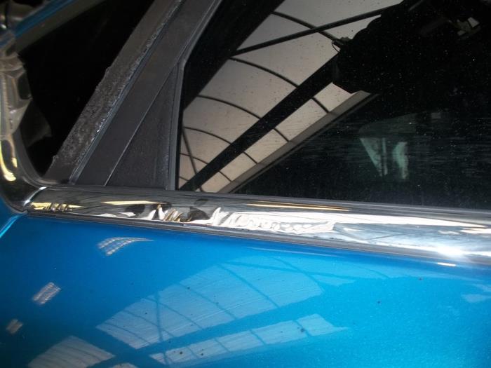 Rear door 4-door, right from a Ford Fiesta 2013