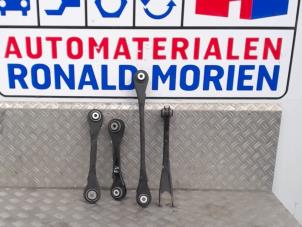 Usagé Kit de bras de suspension BMW 3 serie (F30) 320i 2.0 16V Prix € 150,00 Règlement à la marge proposé par Automaterialen Ronald Morien B.V.