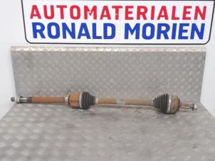 Used Front drive shaft, right Renault Master IV (FV) 2.3 dCi 110 16V FWD Price € 175,00 Margin scheme offered by Automaterialen Ronald Morien B.V.