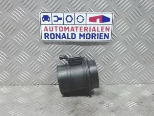 Used Air mass meter Renault Master IV (FV) 2.3 dCi 110 16V FWD Price € 13,70 Margin scheme offered by Automaterialen Ronald Morien B.V.