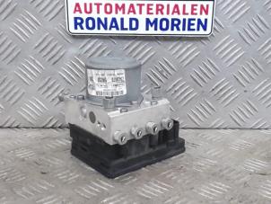 Used ABS pump Opel Insignia Price € 225,00 Margin scheme offered by Automaterialen Ronald Morien B.V.