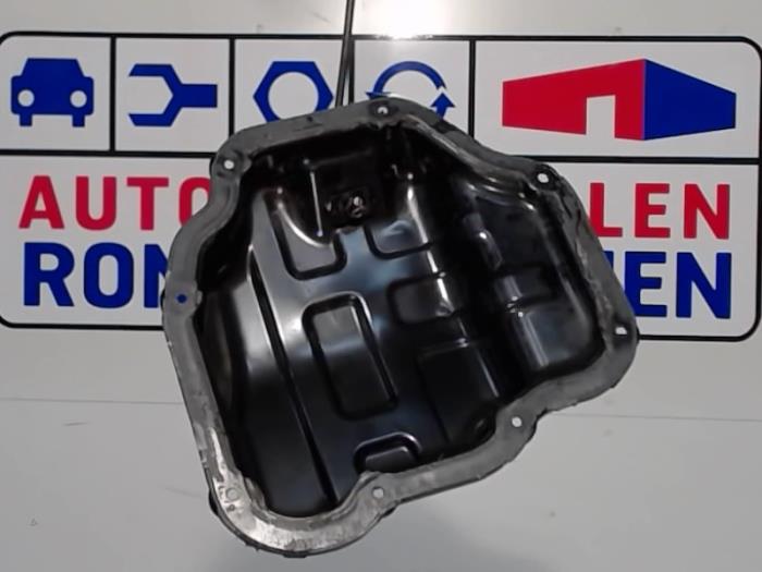 Gebrauchte Ölwanne Renault Megane Preis € 35,00 Margenregelung angeboten von Automaterialen Ronald Morien B.V.