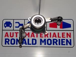 Used Clutch slave cylinder Volkswagen Crafter 2.0 BiTDI Price € 102,85 Inclusive VAT offered by Automaterialen Ronald Morien B.V.