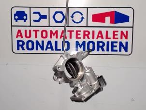 Używane Przepustnica Opel Insignia 2.0 Biturbo CDTI 16V Cena € 25,00 Procedura marży oferowane przez Automaterialen Ronald Morien B.V.