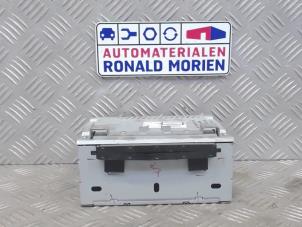 Używane Radioodtwarzacz CD Ford Fiesta Cena € 100,00 Procedura marży oferowane przez Automaterialen Ronald Morien B.V.